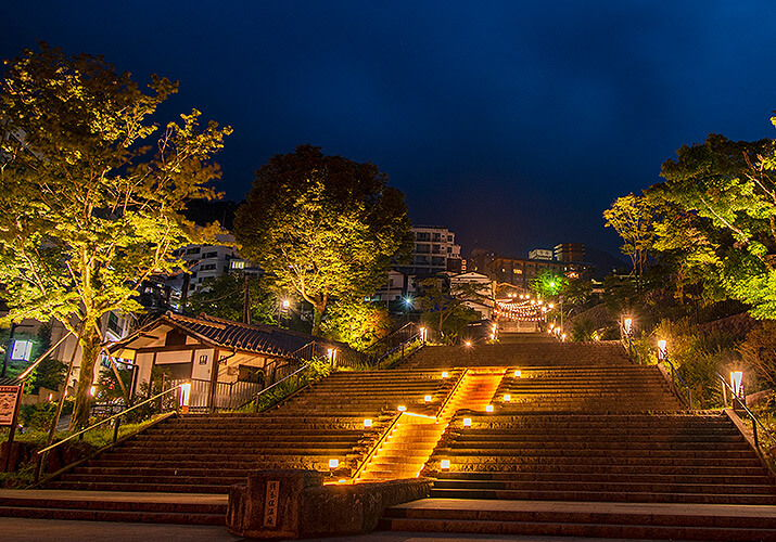 イメージ：立地 Hot Spring