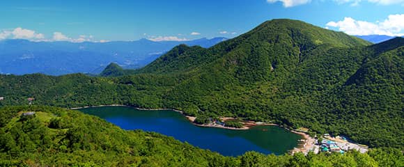 群馬の山々と温泉を堪能する